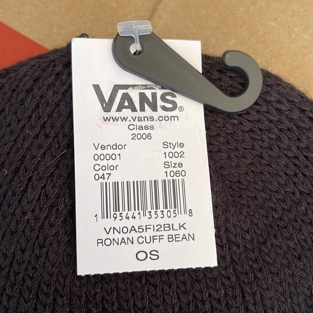 VANS The Original "Of The Wall" Ronan Cuff Beanie WMNS - Picture 6 of 13